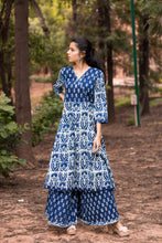 Load image into Gallery viewer, Tree Indigo Hand Block Printed Cotton Set