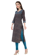 Load image into Gallery viewer, Brown with blue booti border Jahota Kurta